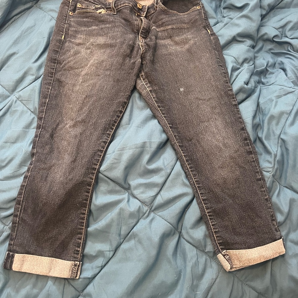 Levi's Dark Blue Denim Jean capris